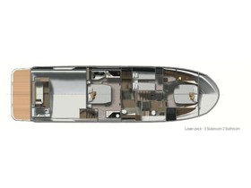 2023 Prestige Yachts X60