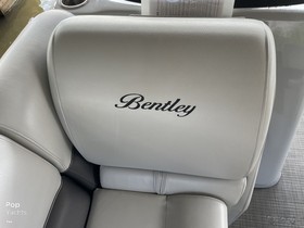 2022 Bentley 240 Cruise Re for sale