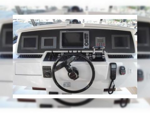 2011 Itama 75