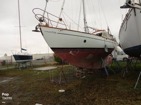 1977 Rafiki 37 Cutter