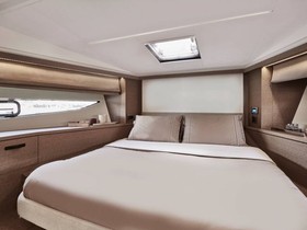 2022 Prestige Yachts 420 Fly