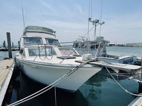1977 Pacemaker Yachts 32 for sale