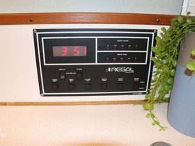 1991 Regal Commodore 360