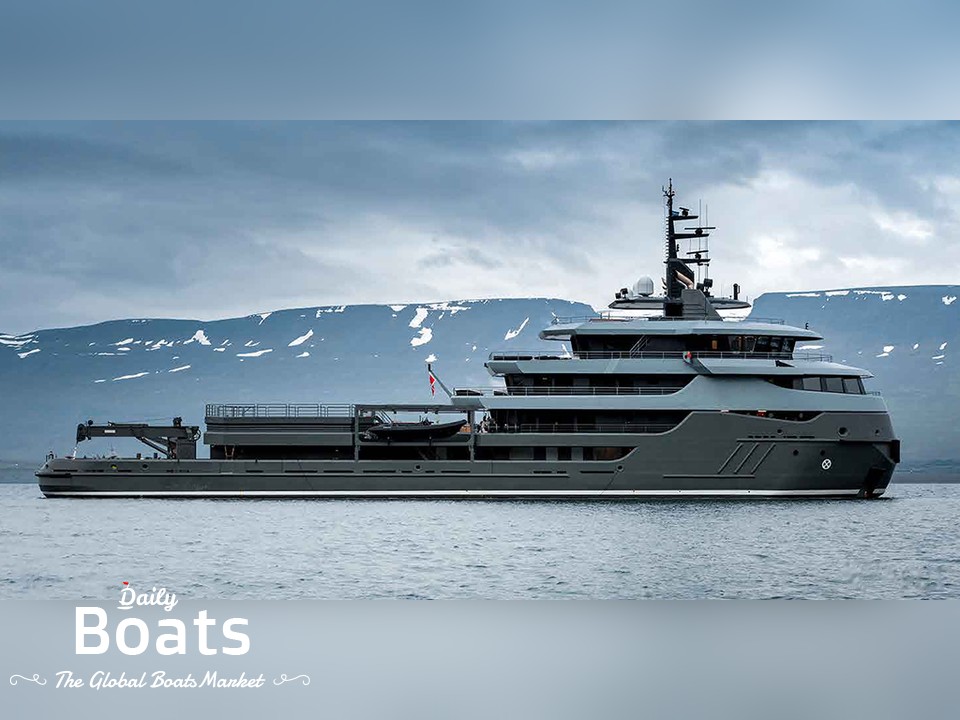 2012 Icon Yachts Explorer
