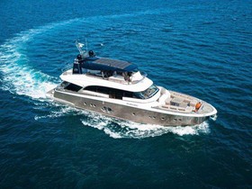 2015 Monte Carlo Yachts Mcy 86 na prodej
