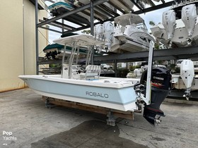 2016 Robalo Boats 246 Cayman