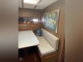 Buy 1976 Viking Yachts (US) 43 Double Cabin Motoryacht