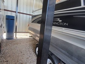 Buy 2011 Bennington 2275 Fsi