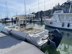 2019 Boston Whaler 230 Outrage