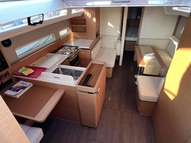 2021 Jeanneau Sun Odyssey 410