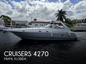 Cruisers Yachts 4270 Express
