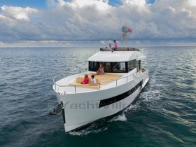 Sundeck Yachts 580