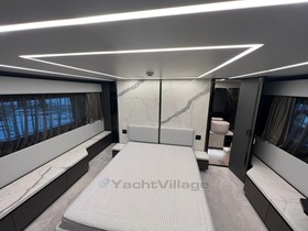 Kjøpe 2020 Explorer Yacht 62