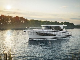 Buy 2022 Delphia Yachts 10 Sedan