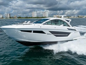 2019 Cruisers Yachts 50 Cantius satın almak