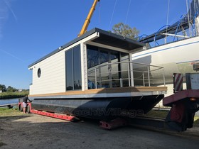 Buy 2023 Aqua-House Hausboot Harmonia 340