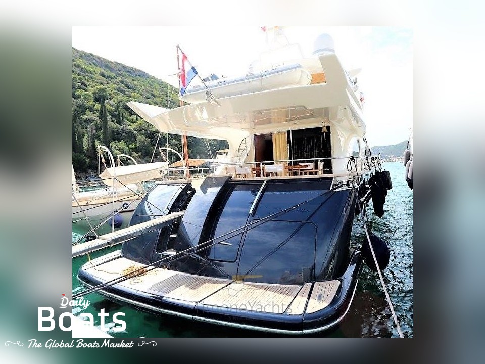 2008 Azimut 80