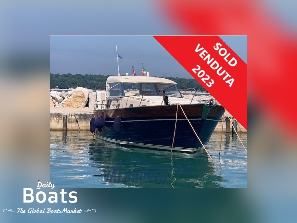 2004 Apreamare 11 Cabin for sale. View price, photos and Buy 2004