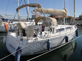 Dufour Yachts 375