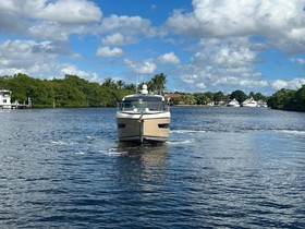 Buy 2018 Carver Yachts C34