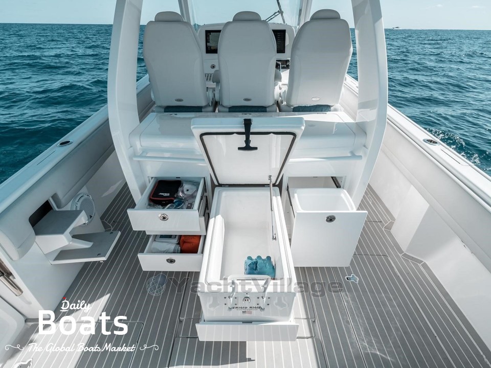 2021 Intrepid Boats 407 Nomad Se for sale. View price, photos and Buy