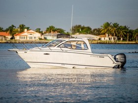 2018 Cutwater Boats 242 Coupe