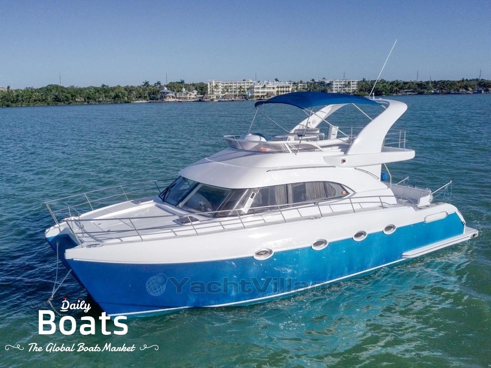 2004 Leopard Yachts