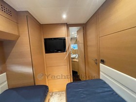 Koupit 2010 Pershing 80'