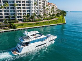 2017 Prestige Yachts 680 for sale