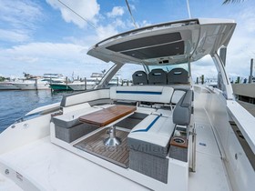 2021 Tiara Yachts eladó