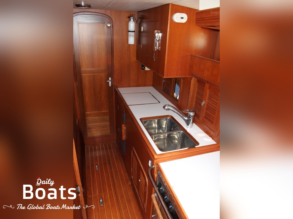 2007 Tayana Vancouver 460 Pilot House for sale. View price, photos and