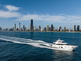 2013 Princess P82