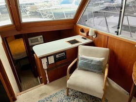 Купить 1982 Uniflite Yacht Fisher
