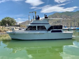 1982 Uniflite Yacht Fisher for sale