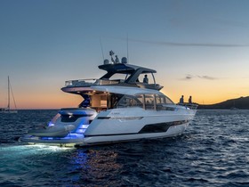 2022 Fairline Squadron 68