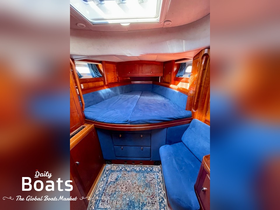 1992 Oyster Hp49 Pilot House for sale. View price, photos and Buy 1992