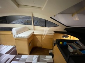 2010 Pershing 64