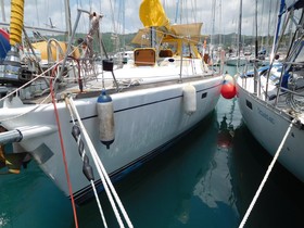 1999 Universal Yachting 44