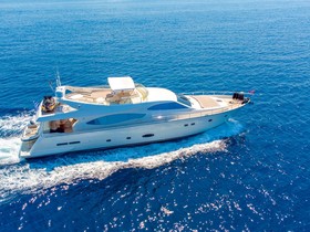 Buy 2004 Ferretti Yachts 760