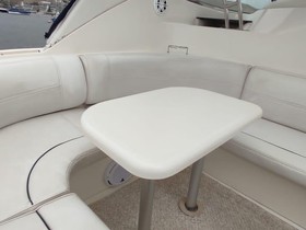 2005 Cruisers Yachts 440 Express til salgs