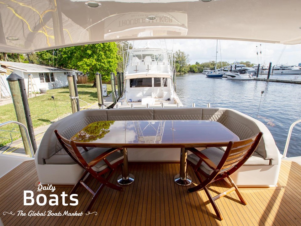 2016 Viking 92 Skybridge for sale. View price, photos and Buy 2016