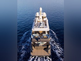 Kjøpe 2025 Custom Explorer Yacht 120