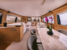 2010 Ferretti Yachts 800 Hard Top на продаж