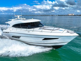2018 Riviera 5400 Sport Yacht eladó