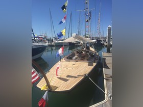 Osta 2015 Leonardo Yachts Eagle 44