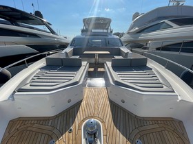 Vegyél 2019 Sunseeker 76 Yacht