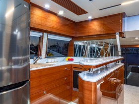Buy 2022 Dyna Flybridge 63