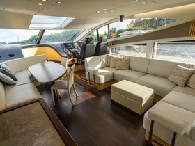 Kjøpe 2016 Sunseeker 68 Sport Yacht