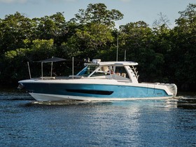 Boston Whaler 420 Outrage