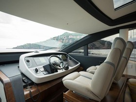 Koupit 2023 Fairline Phantom 65